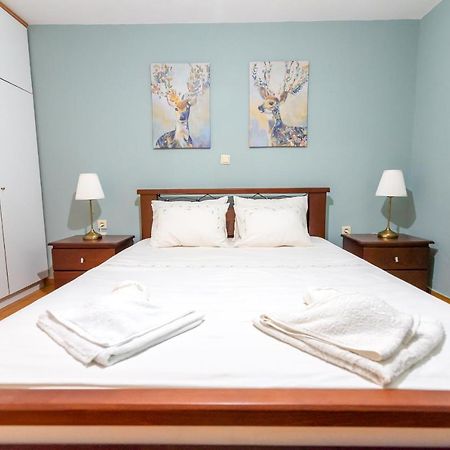 Pine Trees Apartment เปรเวซา ภายนอก รูปภาพ