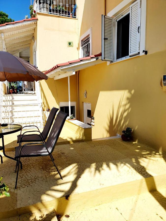 Pine Trees Apartment เปรเวซา ภายนอก รูปภาพ