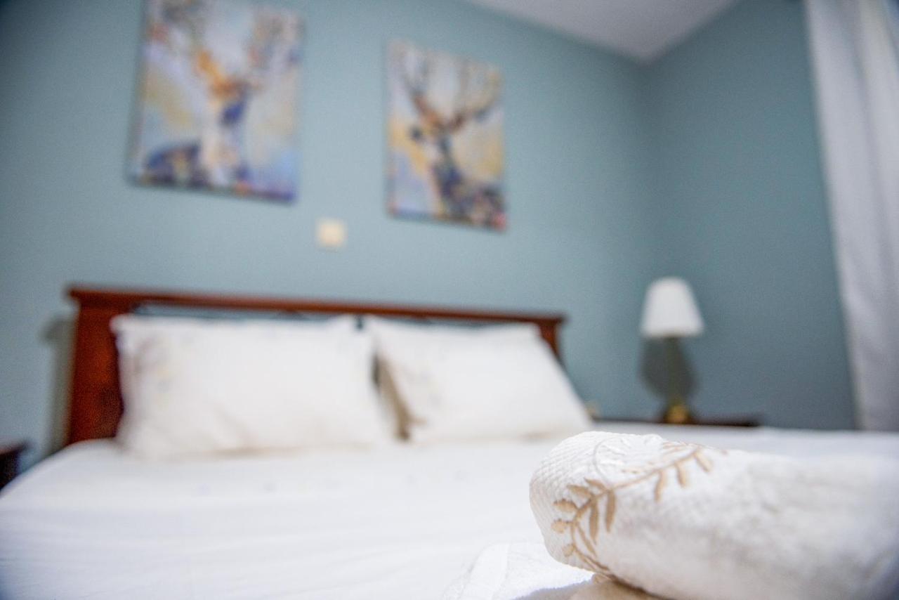 Pine Trees Apartment เปรเวซา ภายนอก รูปภาพ